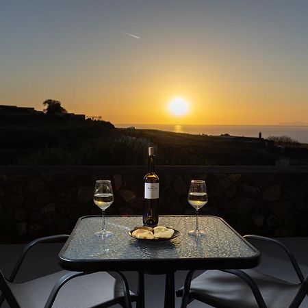 Nastram Suites Oia Zewnętrze zdjęcie