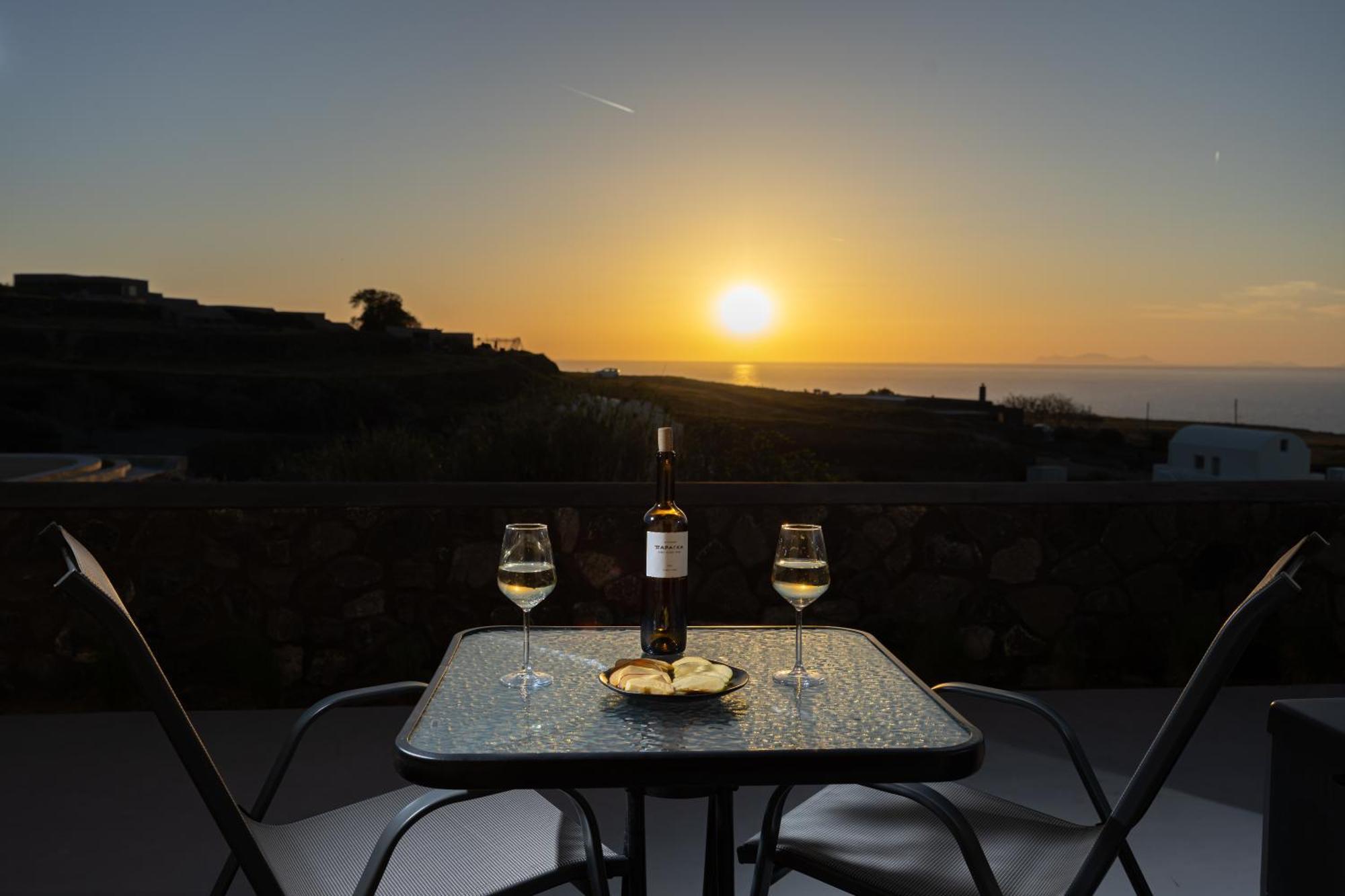 Nastram Suites Oia Zewnętrze zdjęcie
