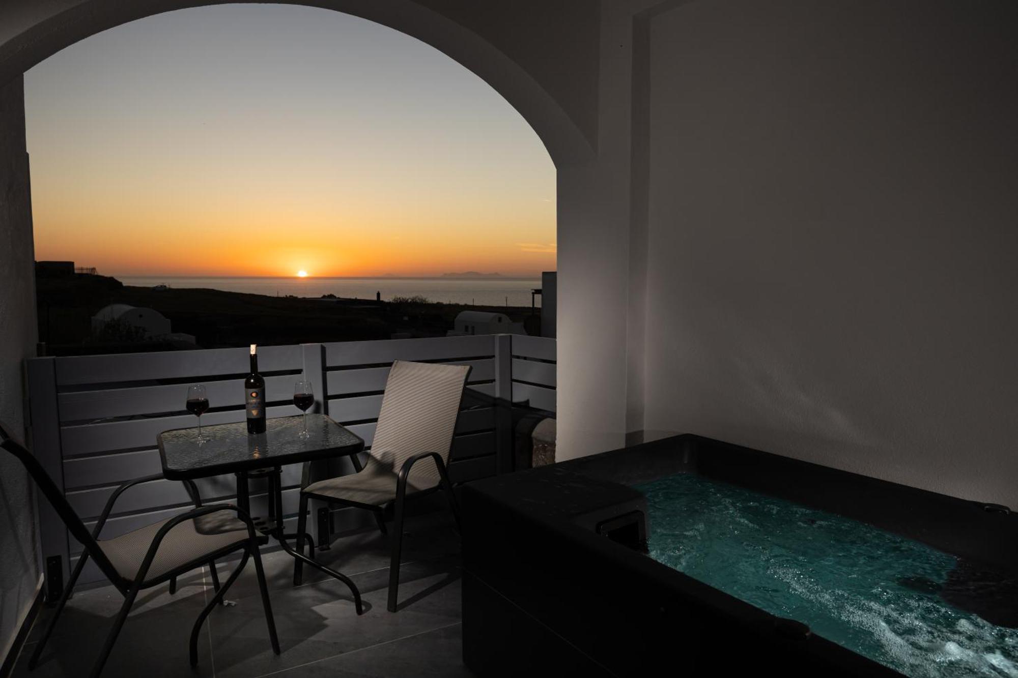 Nastram Suites Oia Zewnętrze zdjęcie